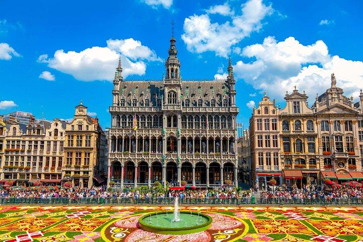 Brussels Walking Tour with Audioguide on Your Smartphone