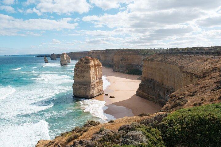 12 Apostles, Otways & Great Ocean Road Day Tour - Small Group
