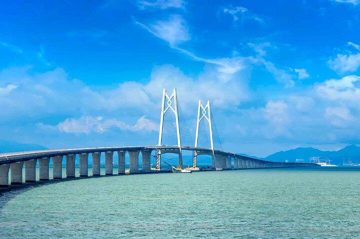 Hong Kong TO Macau Private Alphard Shuttle via HZMB Bridge