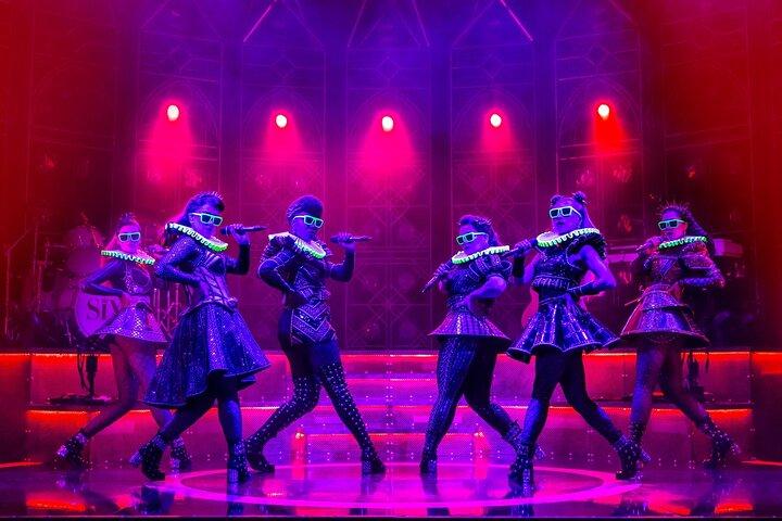 London Theatre: SIX The Musical