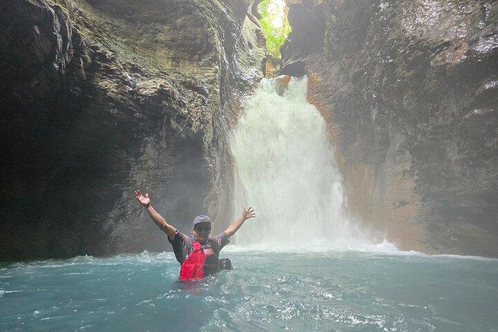 La Leona Waterfall Adventure – Hike, Swim & Explore
