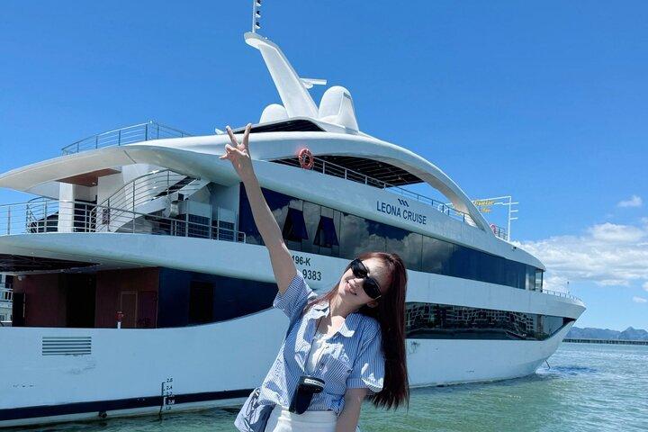 Premium Halong Bay Day Cruise from Hanoi 5 Star Luxury Tour