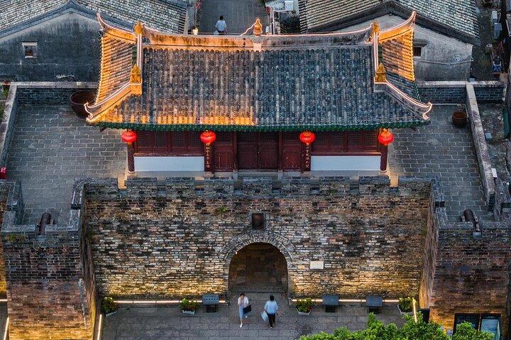 Shenzhen Dapeng Peninsula Escape: Fortress, Beach & Yangmeikeng