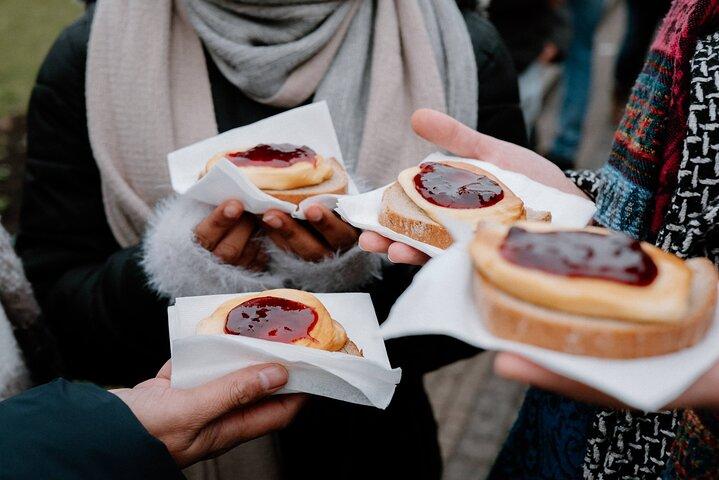 Tour 3 Magical Prague Markets with Locals, Christmas Goodies incl
