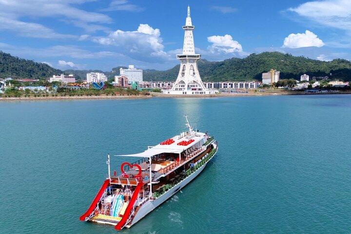 Sunset Dinner Cruise Langkawi (BBQ Buffet & Sea Jacuzzi)