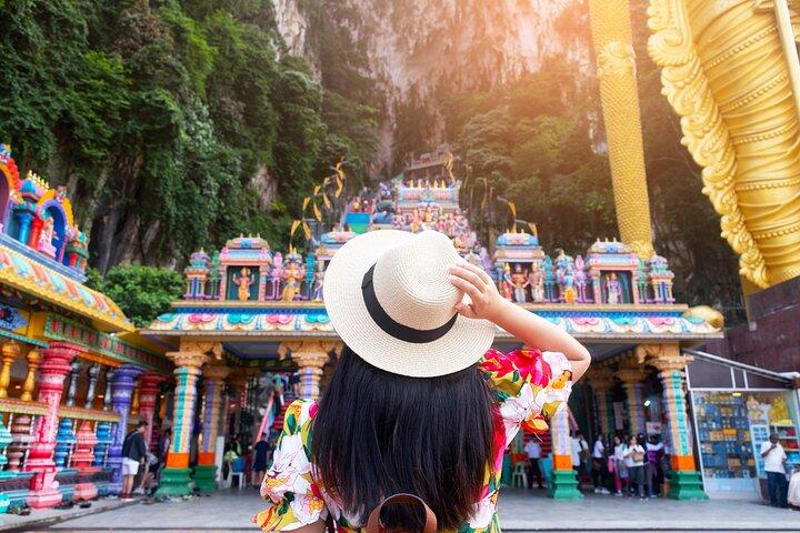 Batu Caves and Crafts in Kuala Lumpur Group Experience