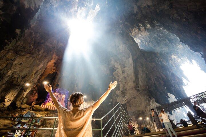 Batu Caves and Crafts in Kuala Lumpur Group Experience
