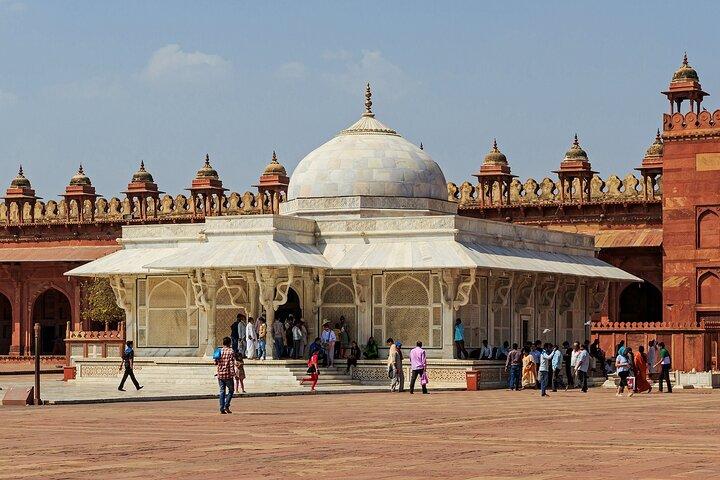 Taj Mahal Agra Fort And Fatehpur Sikri Tour From Agra BY Tuk Tuk