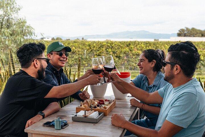 Wine and Cheese Tour with Peña de Bernal and Tequisquiapan