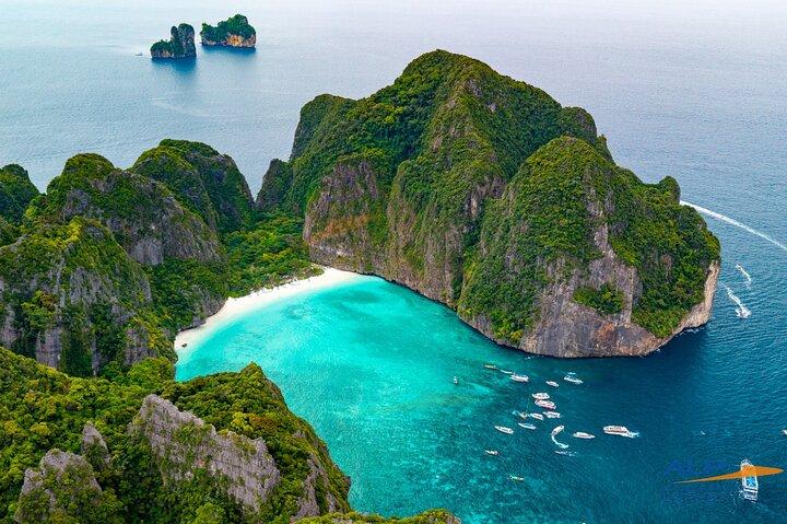PHI PHI & MAYA & BAMBOO Premium Catamaran Max 28 pax