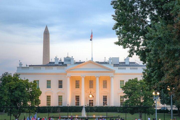 Washington D.C. ICONIC City & Mount Vernon Small Group 1-Day Tour