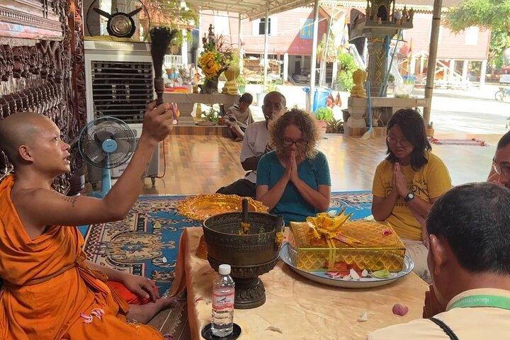Sacred Monks Blessing & Local Village Experience in Siem Reap