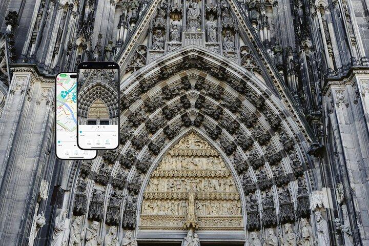 Cologne Cathedral tour audio guide with mobile phone
