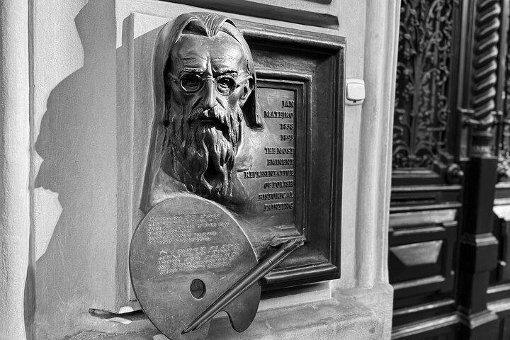 Terrifying Krakow: Haunted Old Town Guided Tour