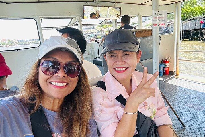 Private Custom Tour with a Local Guide (6 or 8 hours)