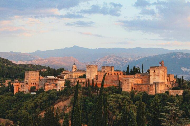 Full-Day Alhambra from Malaga: Choose Your Access & Pick Up Point