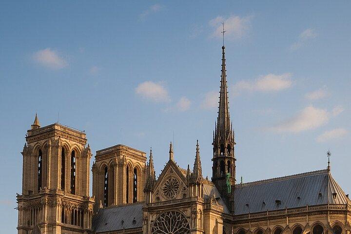 Notre-Dame Exclusive Private Guided Tour