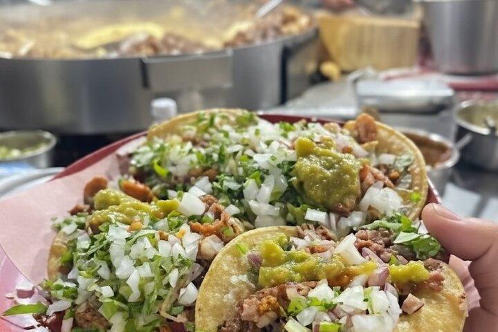 Lucha Libre in Mexico City with Taco Dinner