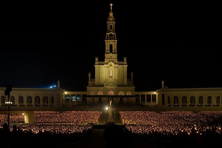 From Lisbon : Fatima to the Night – Experience of the Candle Procession