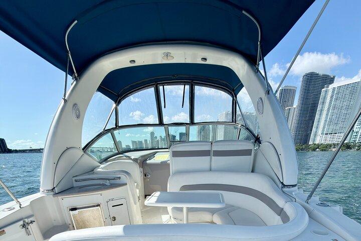 Private Yacht Rental 35ft in Miami