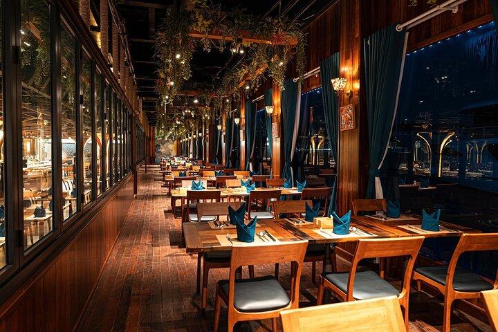 Luxury Day Tour with Pool and Buffet in Ha Long Bay 6 Star Cruise