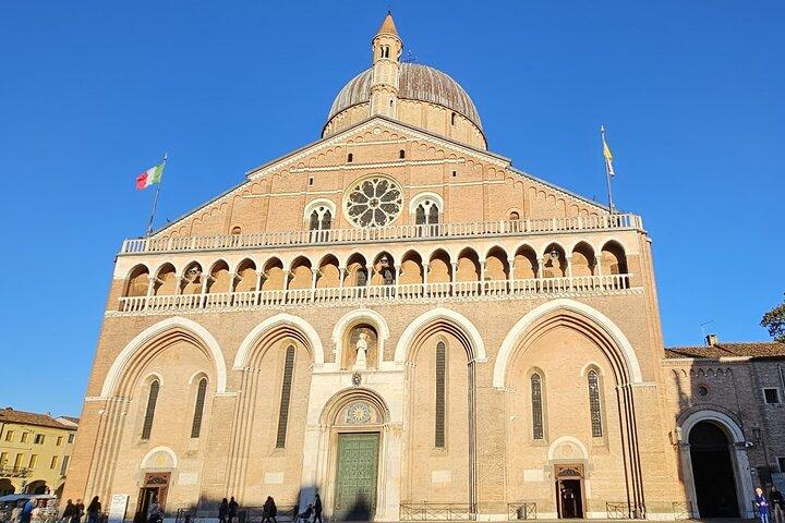 Tour Accompanied by the Historic Center of Padua