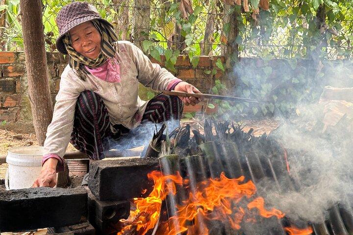 Cambodian Village Life Tour with Lady Tuk Tuk & Local Guide
