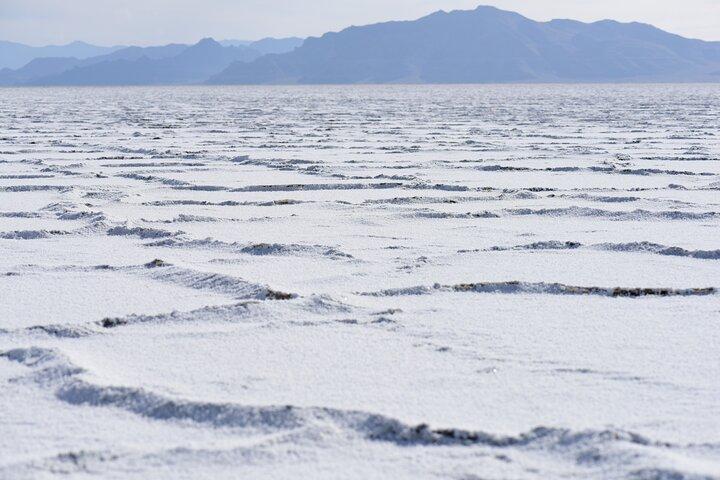 Explore Bonneville Salt Flats Journey to the Edge of the World