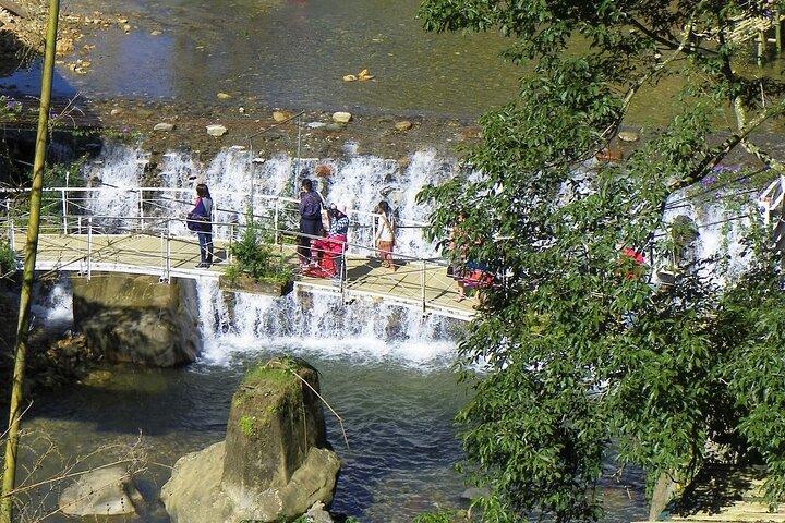 Sapa to Cat Cat Village: Half-Day Scenic Walk with Local Guide