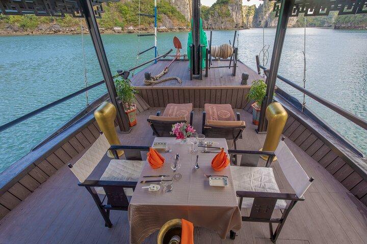 Private 2-Day Cruise Hidden Bai Tu Long, Nature & Discovery