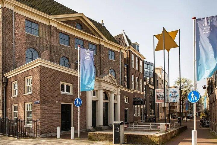 Jewish History Walking Tour in Amsterdam