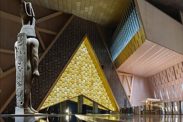 Cairo 8 Hour Private Tour of Pyramids & Grand Egyptian Museum