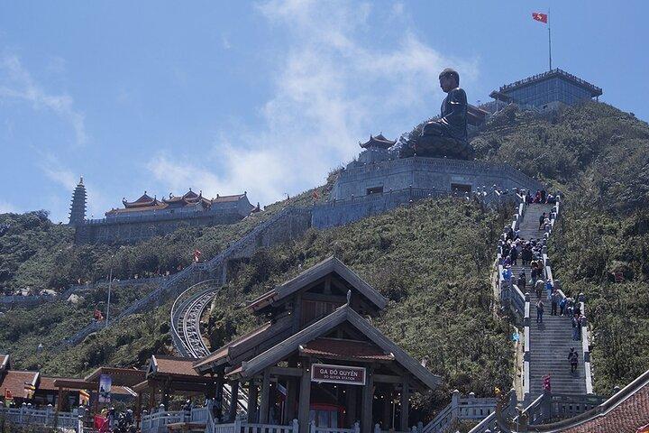 From Hanoi: 2-Day Sapa with Cat Cat village & Fansipan Peak