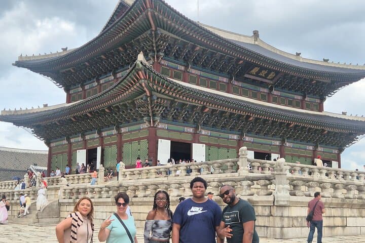 The Lonely and Great God Tour - Seoul Daily City Tour