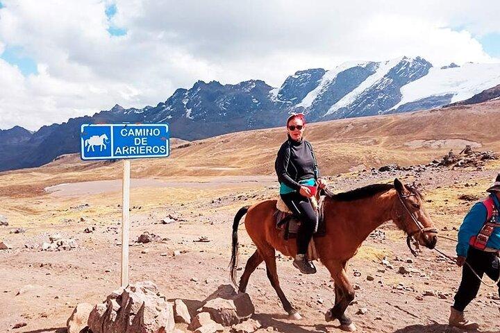 Rainbow Mountain with Horses Only Climb Full Day