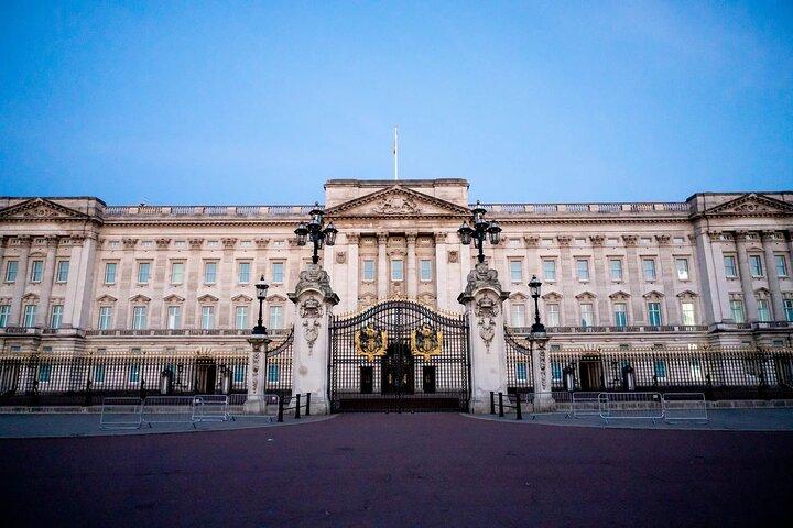 3 Hour London Landmarks Hop On Hop Off Bus Tour