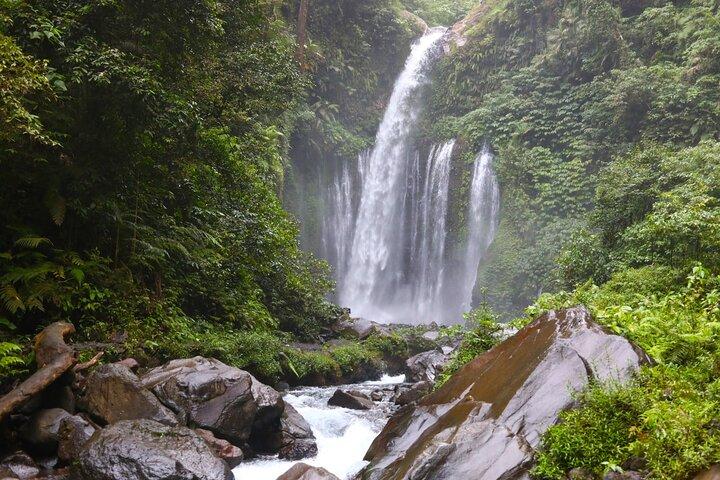 Lombok 2 Day Tours, Sendang Gile, Tiu Kelep Trek and Gili Nanggu