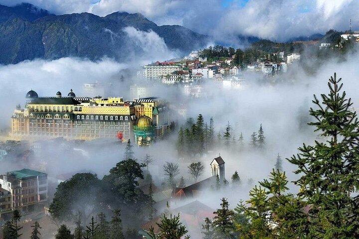 Hanoi: 2 Days 1 Night Sapa Trekking Tour with 4-Star Hotel Stay