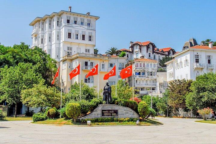 Full Day Princes Islands Cruise Tour from Istanbul with Lunch
