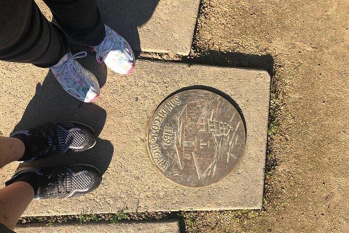 Sacramento Puzzling Adventure Scavenger Hunt Walking Activity