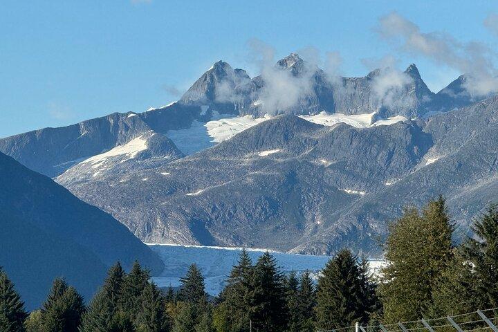 Juneau Private Bike Tour w Glacier Views (and Extra Sightseeing)