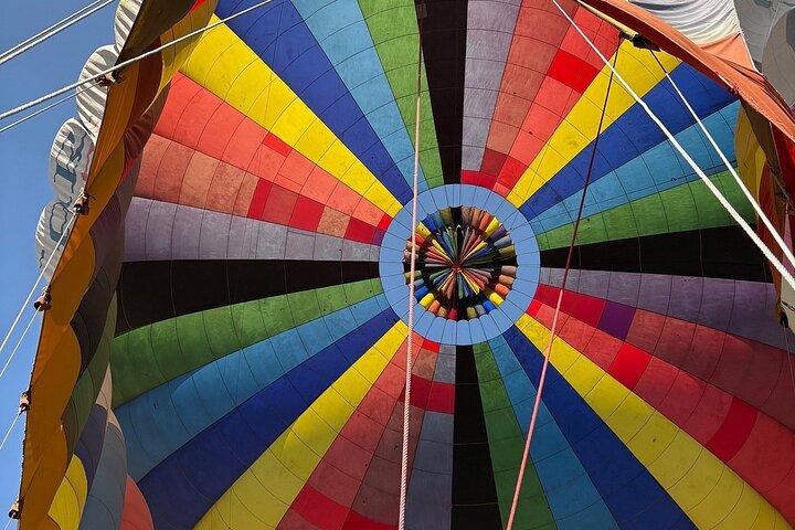 Sun Rise Hot Air Balloon Trip in Luxor include pickup &Transfers