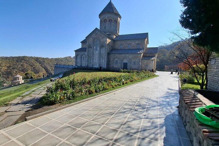 Kakheti Wine Tasting Tour from Tbilisi: Sighnaghi, Bodbe & Telavi
