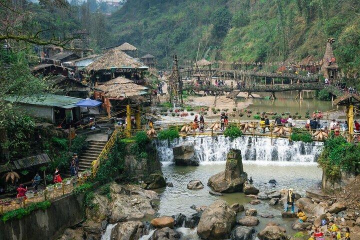 Hanoi: 2 Days 1 Night Sapa Trekking Tour with 4-Star Hotel Stay