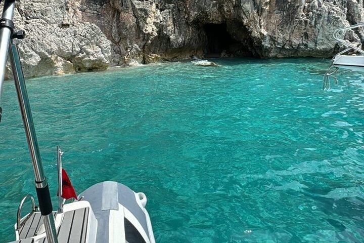 Himara: Pirate's Cave boat tour