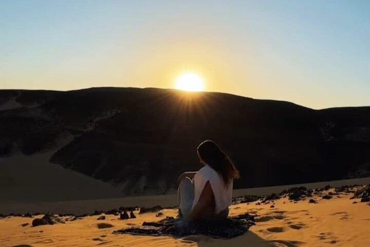 Black and White Desert 2 Days / 1 Night with Camping Experience