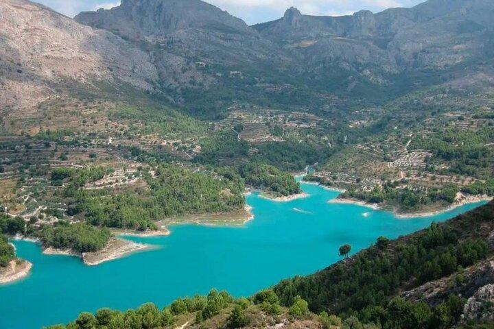 Alicante: Tour to Guadalest and Altea by Libre with Transfer