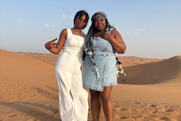 Vip Sunset Desert Safari with pick&drop and BBQ dinner & liveshow