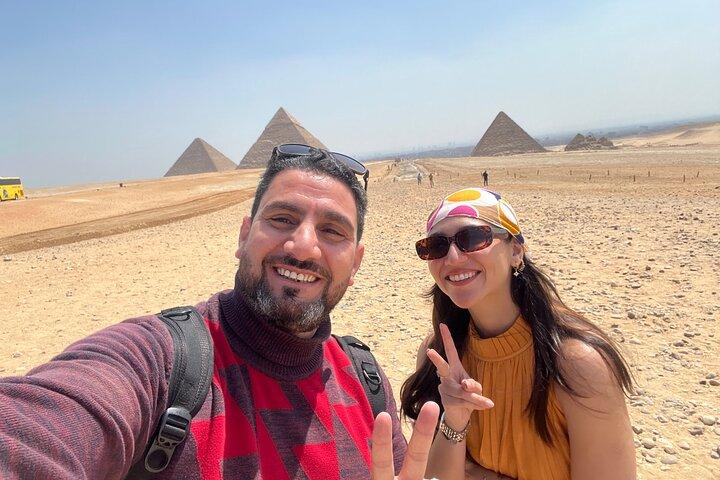 Private Giza Pyramids and Great Sphinx Stopover Experience