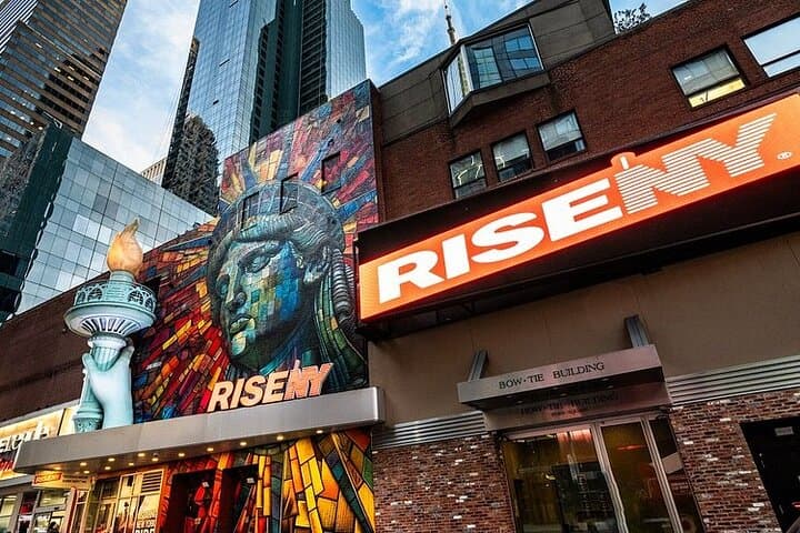New York City Fortune Tour 1-Day Sightseeing Adventure
